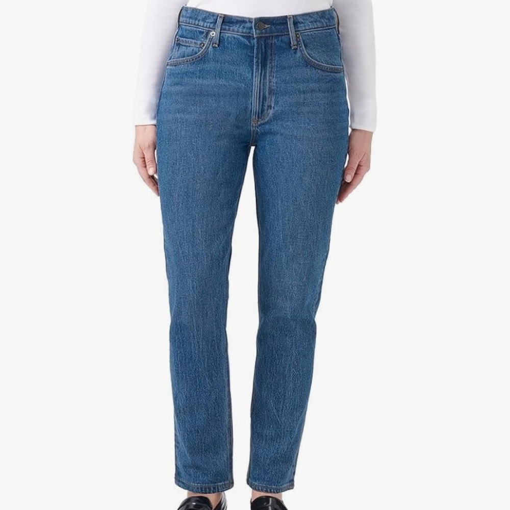 Kirkland High Rise Straight Fit Jeans